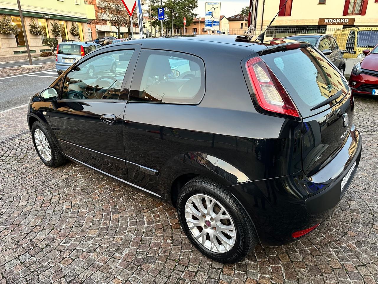 Fiat Punto Evo 1.4Bz 77Cv - Neopatentati
