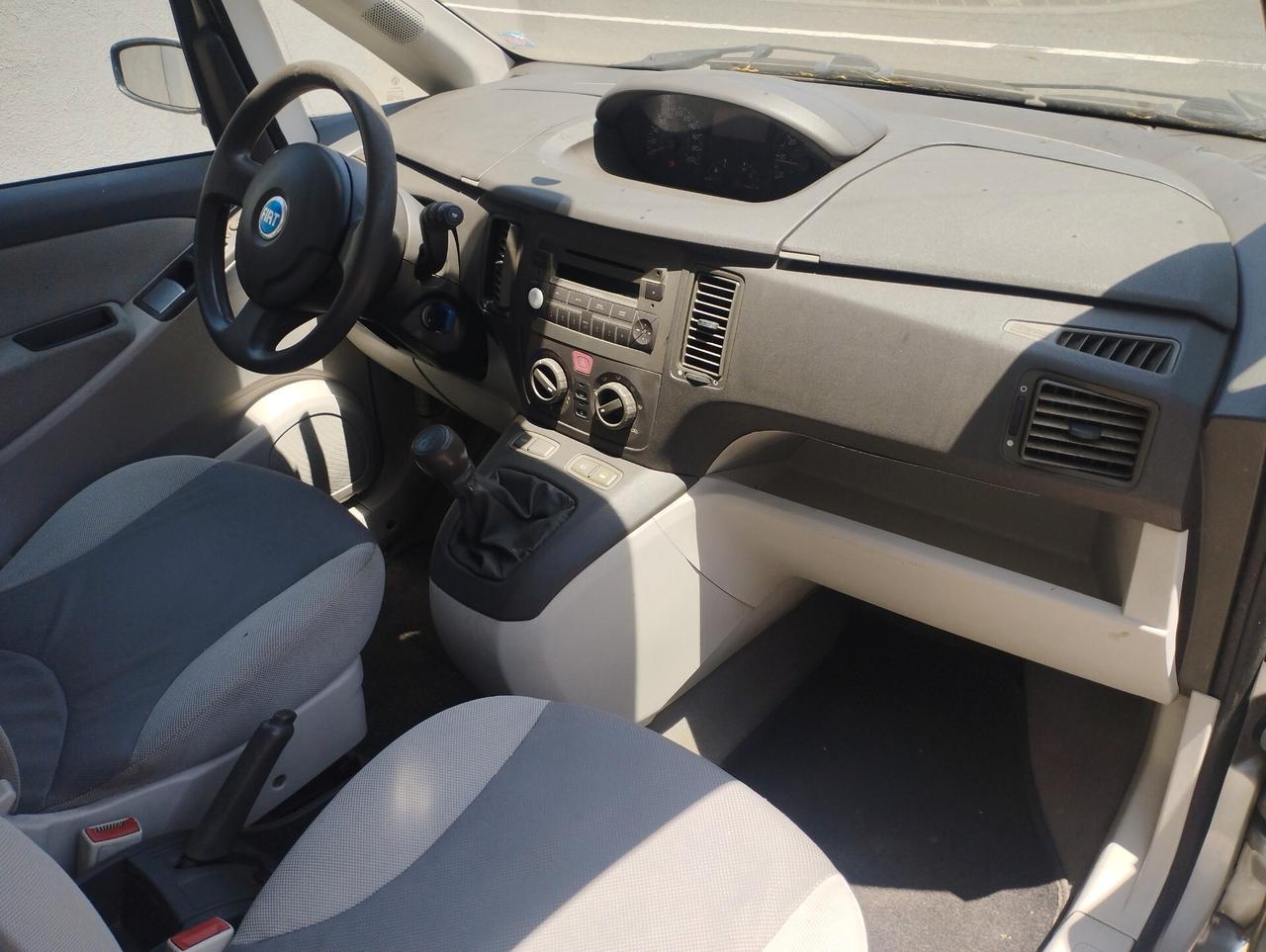Fiat Idea 1.3 Multijet 16V Emotion