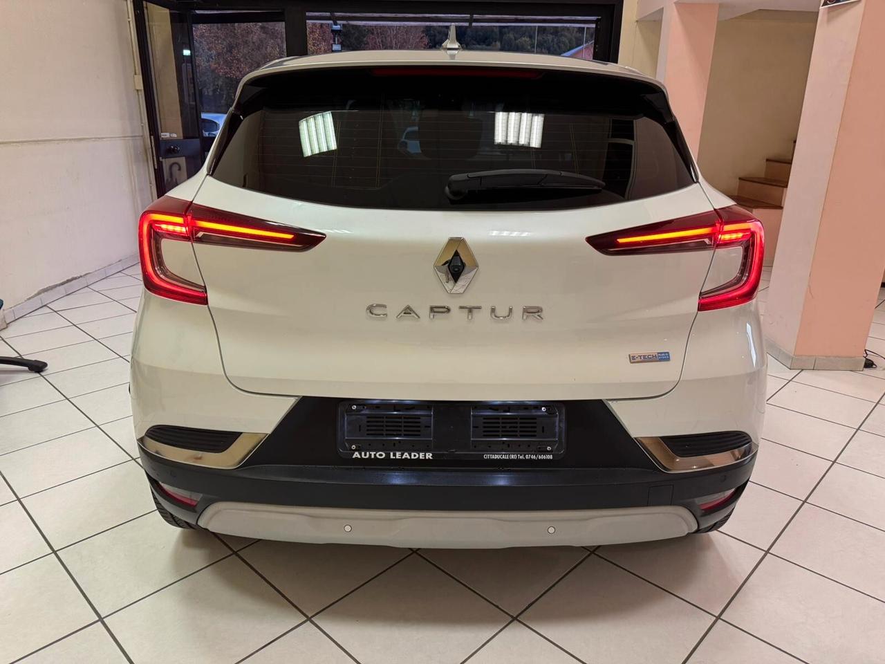 Renault Captur Plug-in Hybrid E-Tech 160 CV Intens