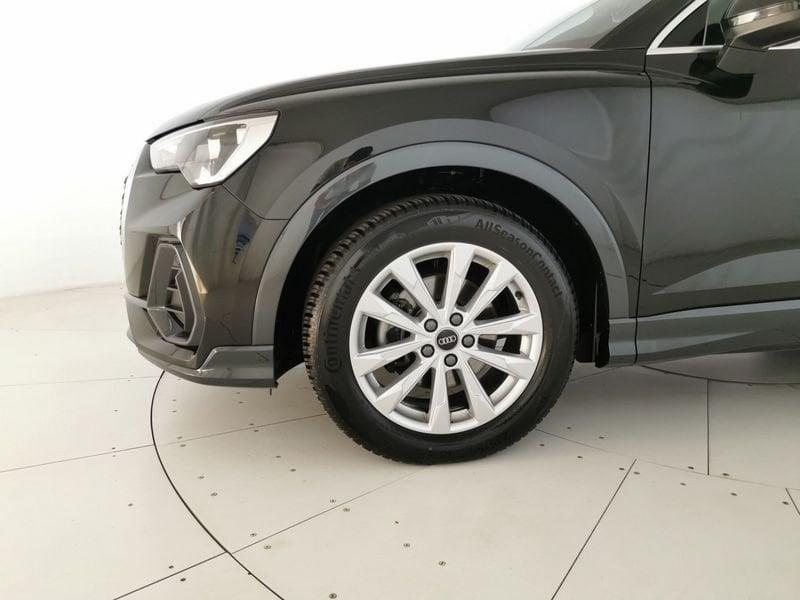 Audi Q3 Sportback 35 2.0 tdi s-tronic