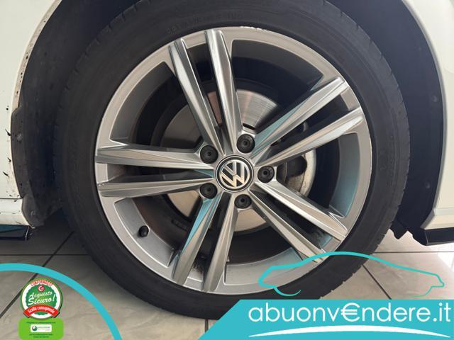 VOLKSWAGEN Golf 1.5 TSI 5P Sport R-LINE Tech UNICO PROPRIETARIO