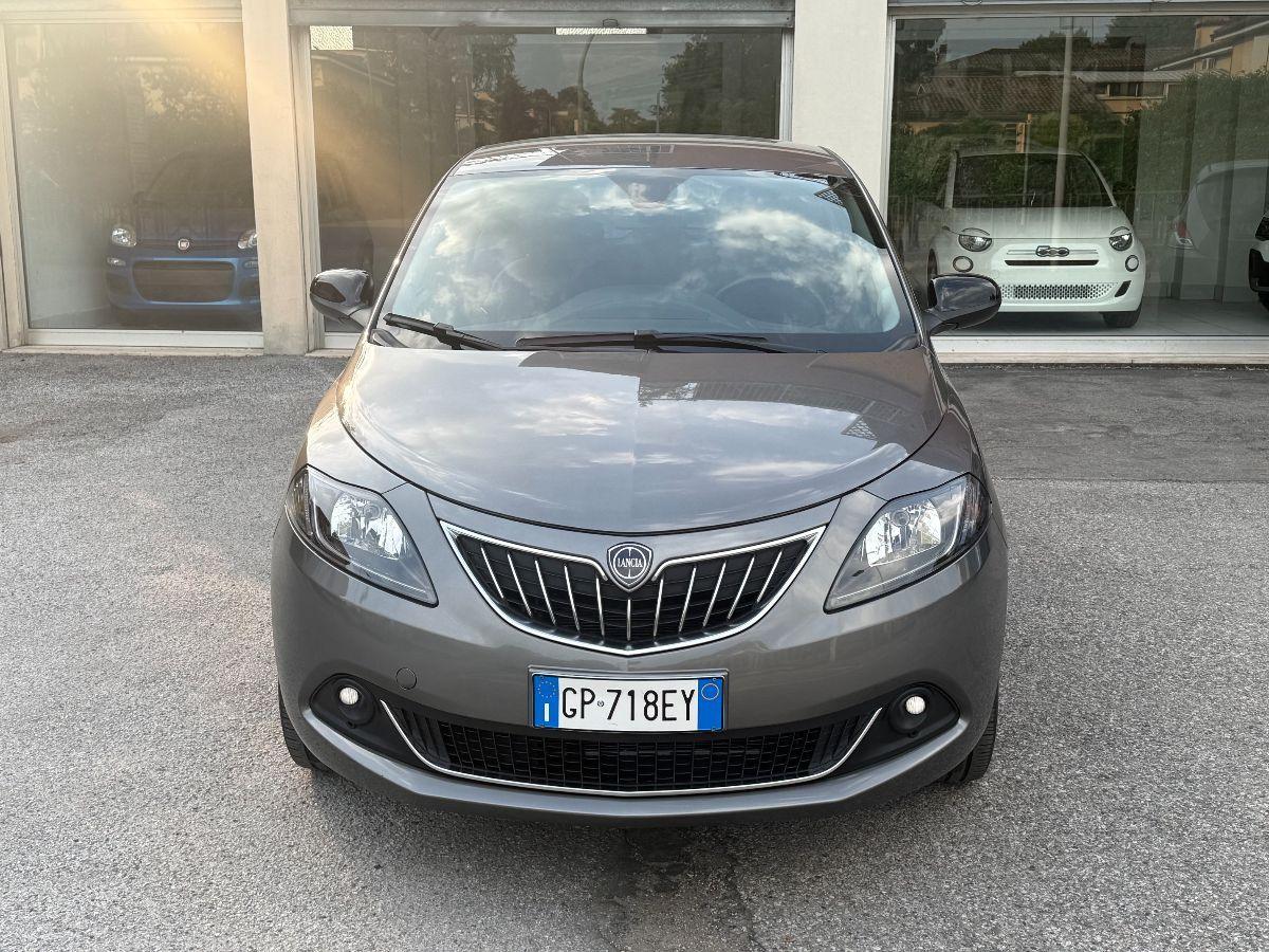 LANCIA - Ypsilon - 1.0 FireFly 5p.S&S Hyb. Platino