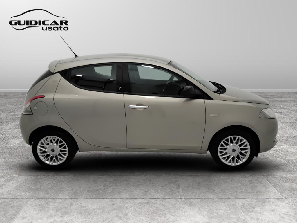 LANCIA Ypsilon III 2011 - Ypsilon 1.2 8v Gold c/CL 69cv E6