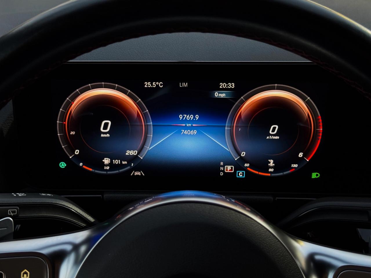 Mercedes-Benz GLA 200 d Premium Plus AMG TETTO