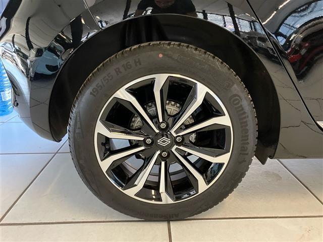 RENAULT Clio 1.0 TCe Techno