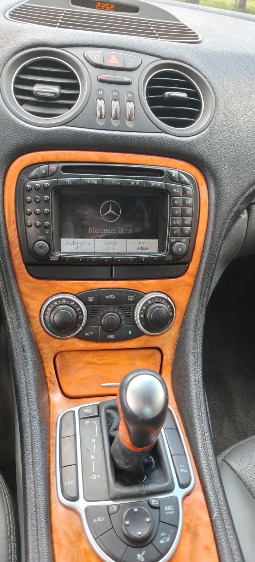 Mercedes-benz SL 500 V8 AMG LEGGI 2003