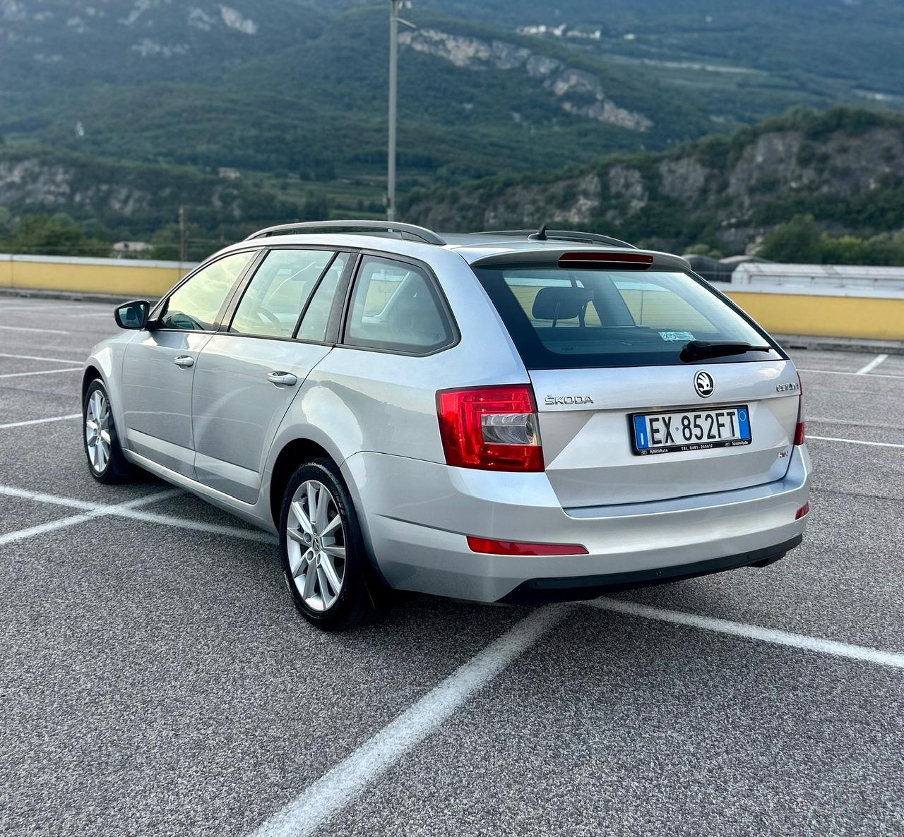 Skoda Octavia TDI CR 4x4 Wagon Executive