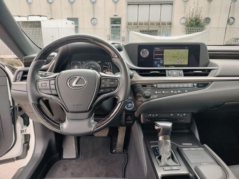 Lexus ES Hybrid Executive