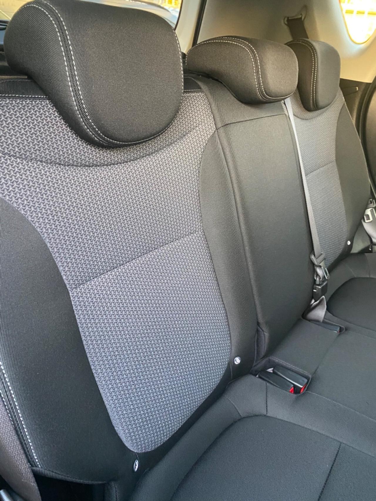 Kia Soul 1.6 CRDi 2017 Full Navi Led