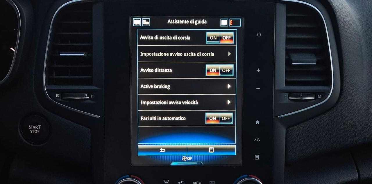 Renault Mégane Blue dCi 115 CV Intens