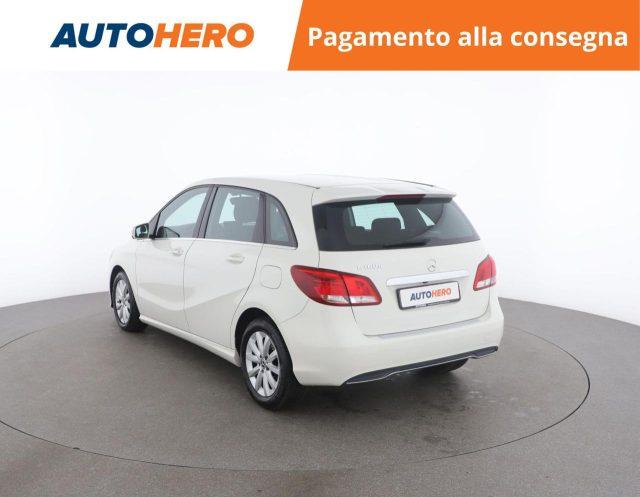 MERCEDES-BENZ B 180 d Automatic Executive
