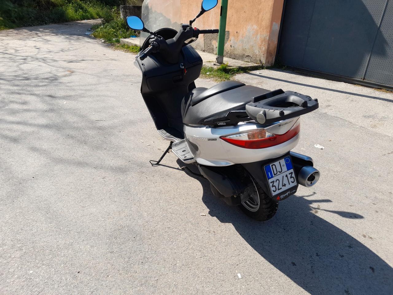 Suzuki Burgman 200cc solo 18 mila km