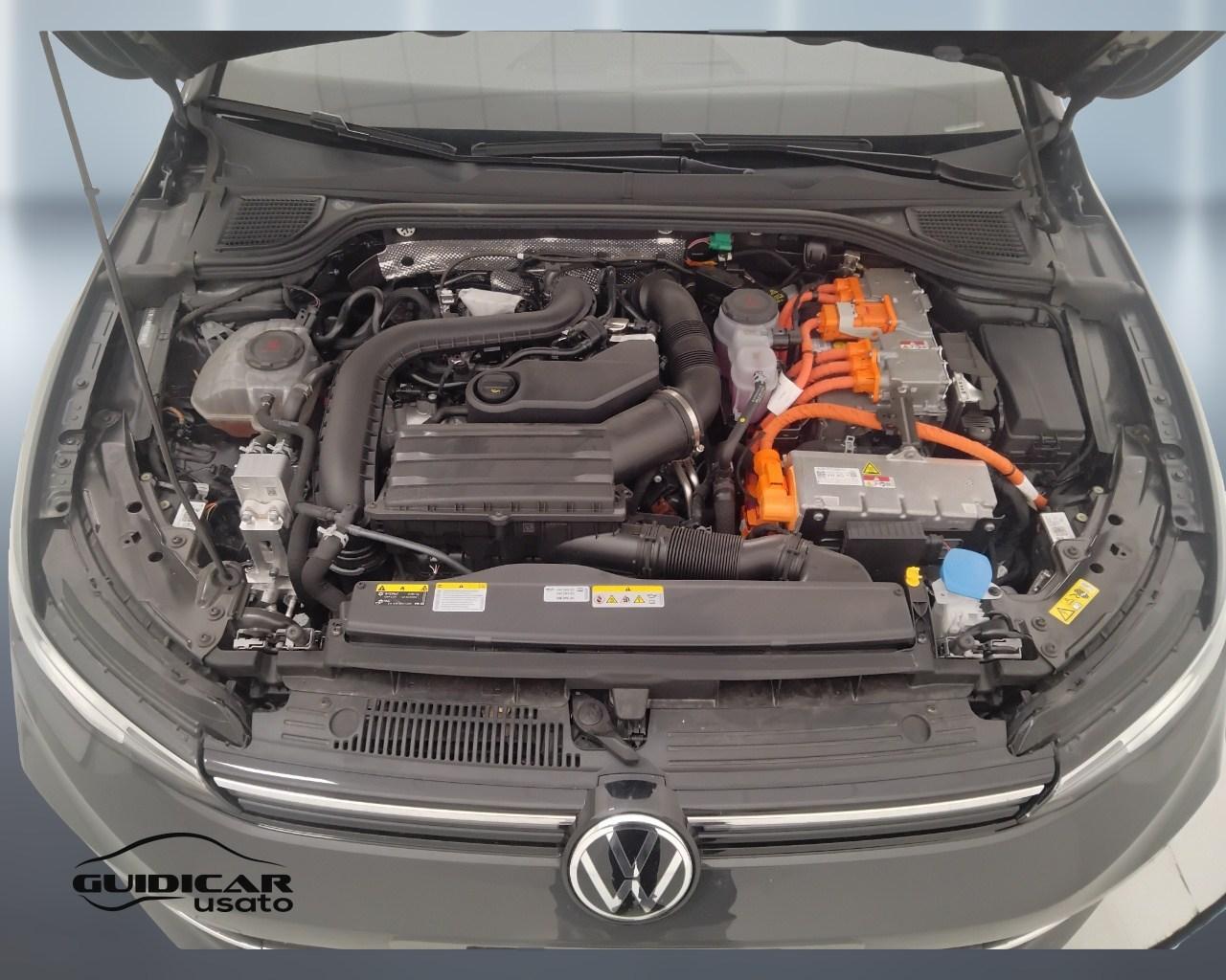 VOLKSWAGEN Golf VIII 2024 - Golf 1.5 tsi ehybrid Style 204cv dsg