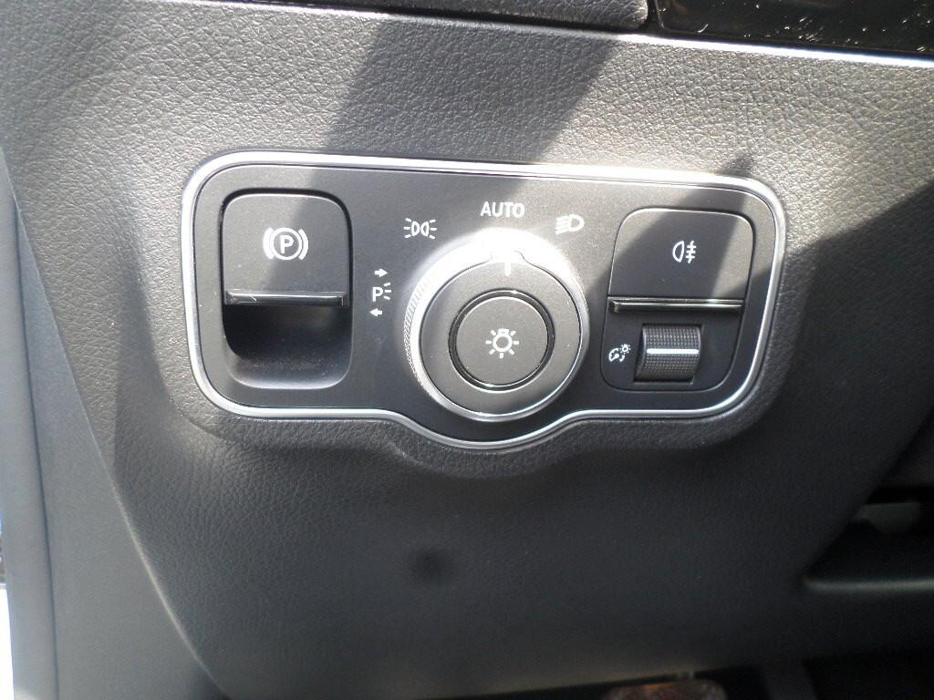 Mercedes-benz GLA 180 d Automatic Business