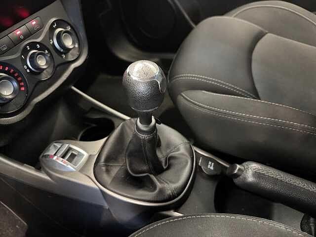 Alfa Romeo MiTo 1.3 JTDm 95 CV