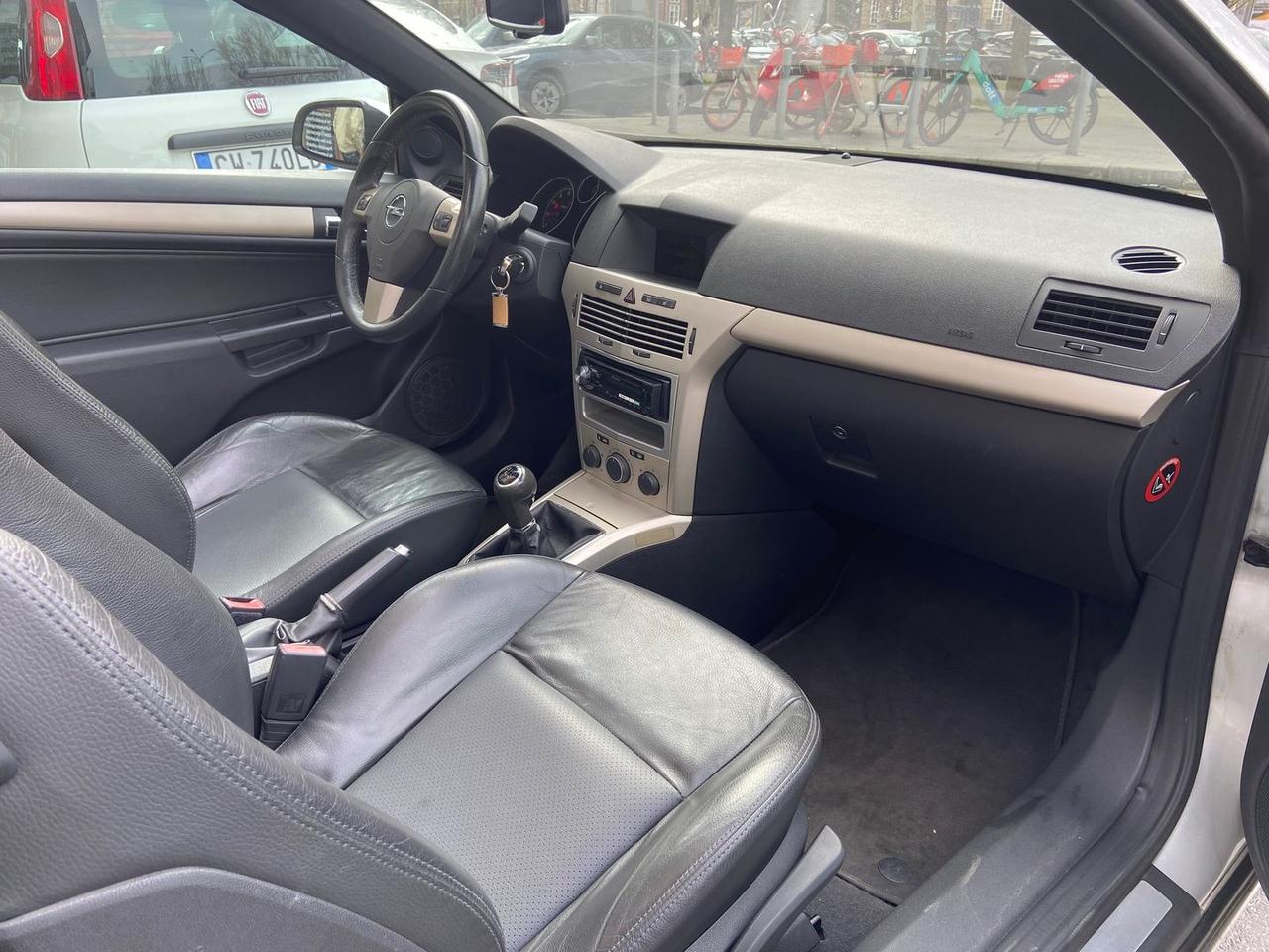 Opel Astra Elegance 1.8 Eco Tec #10217