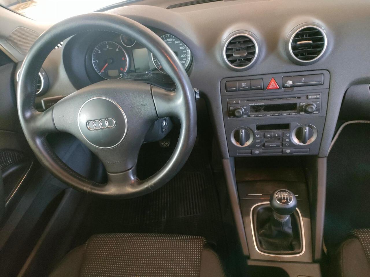 Audi A3 2.0 TDI 3p Ambiente