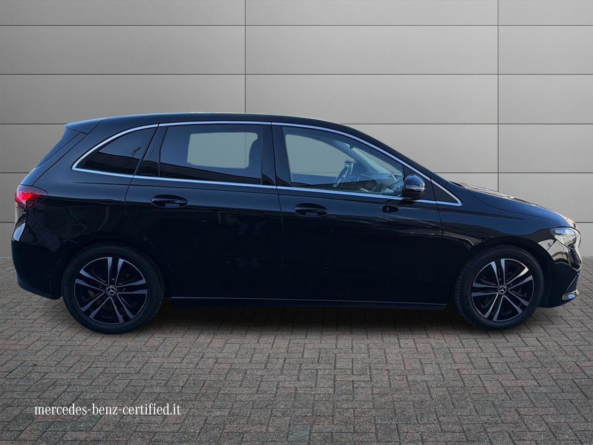 Mercedes-Benz B 180 d Advanced auto