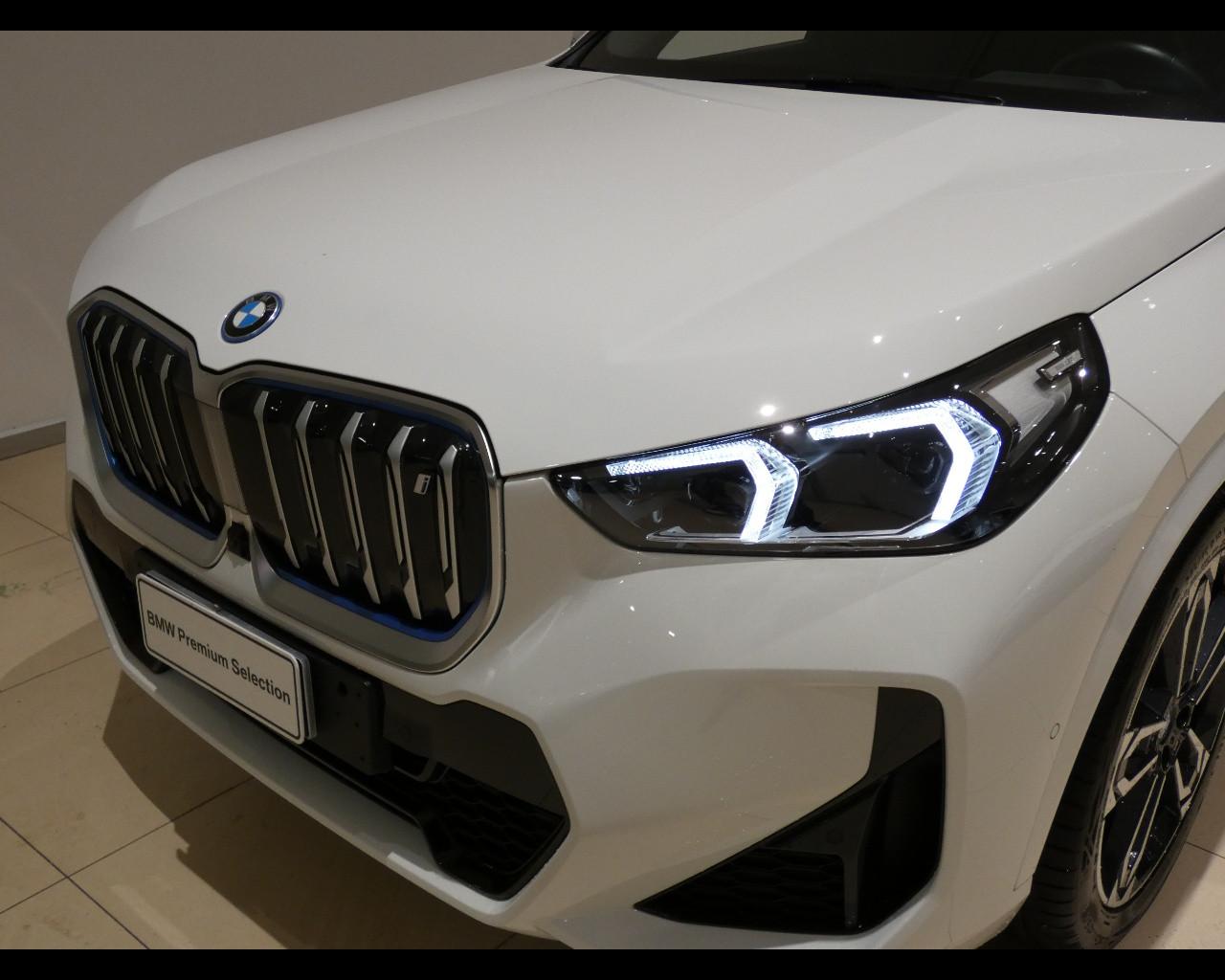 BMW iX1 (U11) - iX1 xDrive 30 Msport