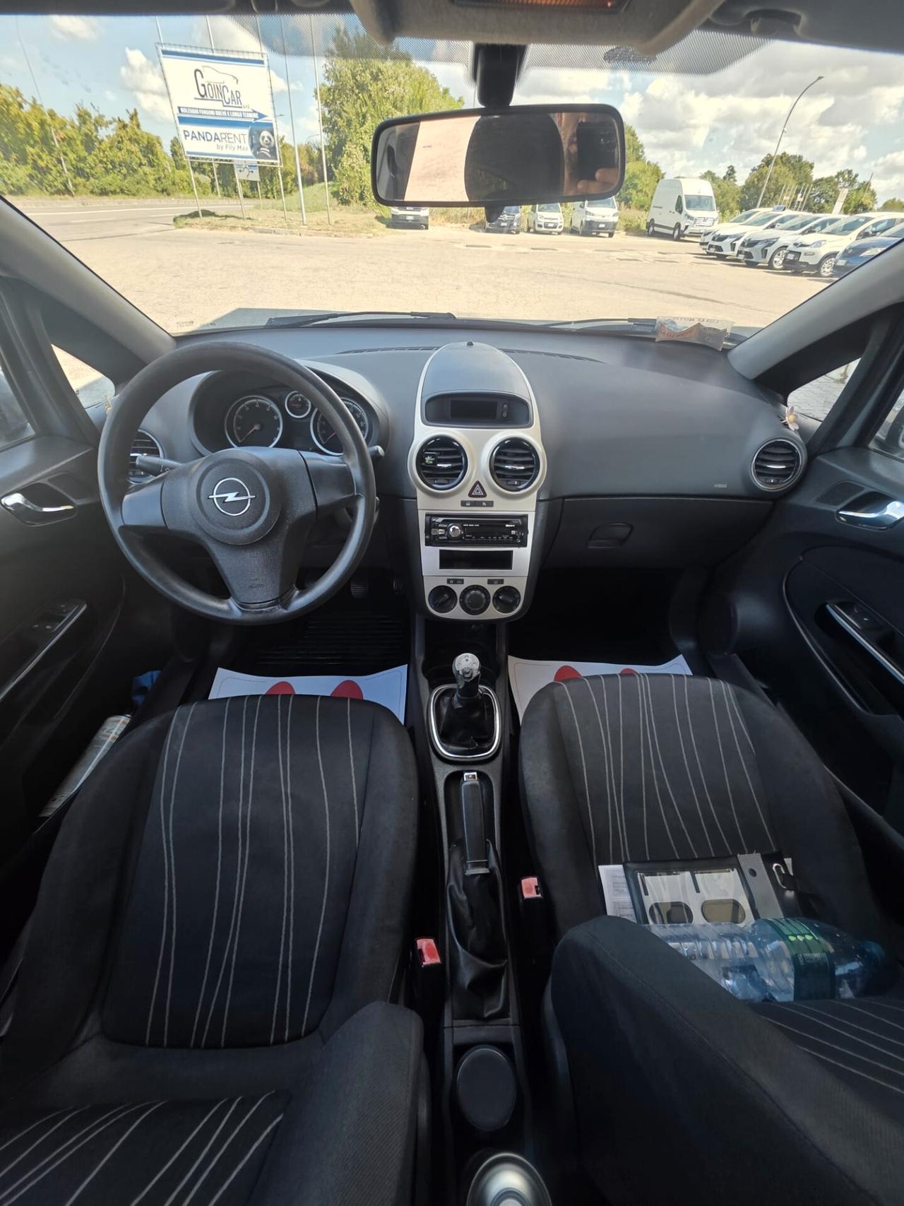 Opel Corsa 1.2 5 porte GPL