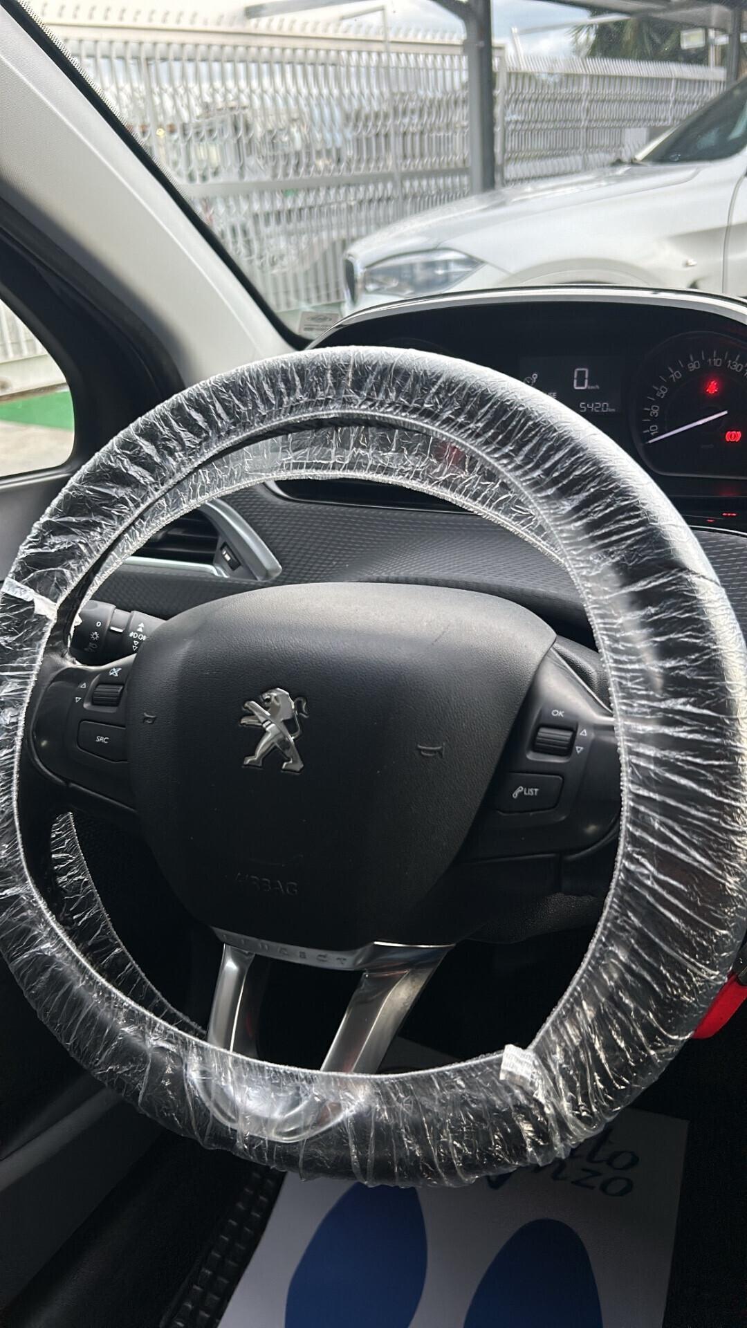 Peugeot 2008 1.6 BlueHDi 75cv Active 11/2016