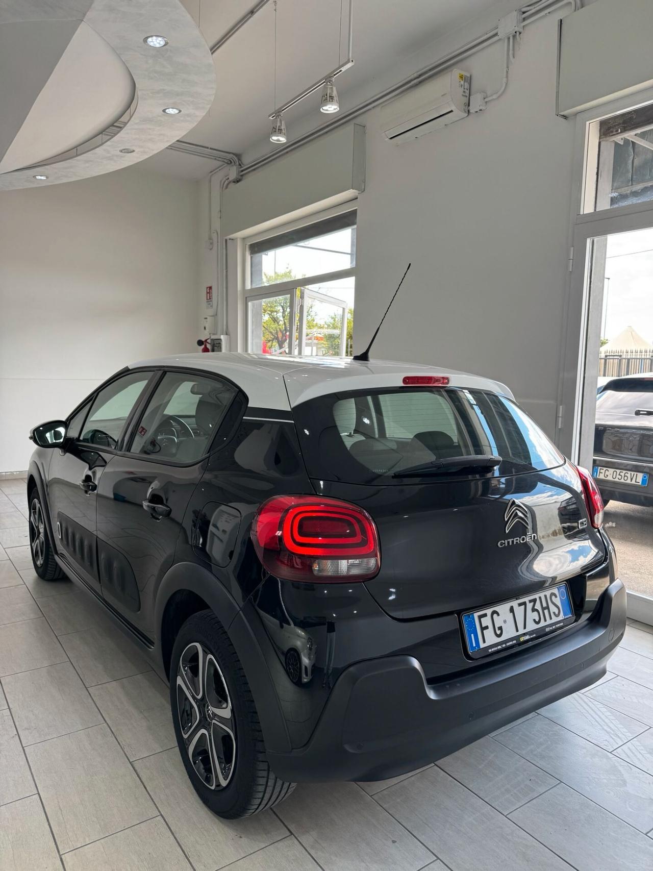 Citroen C3 PureTech 82 GPL Shine