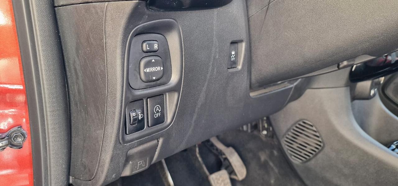 Peugeot 108 VTi 72 S&S 5 porte Allure