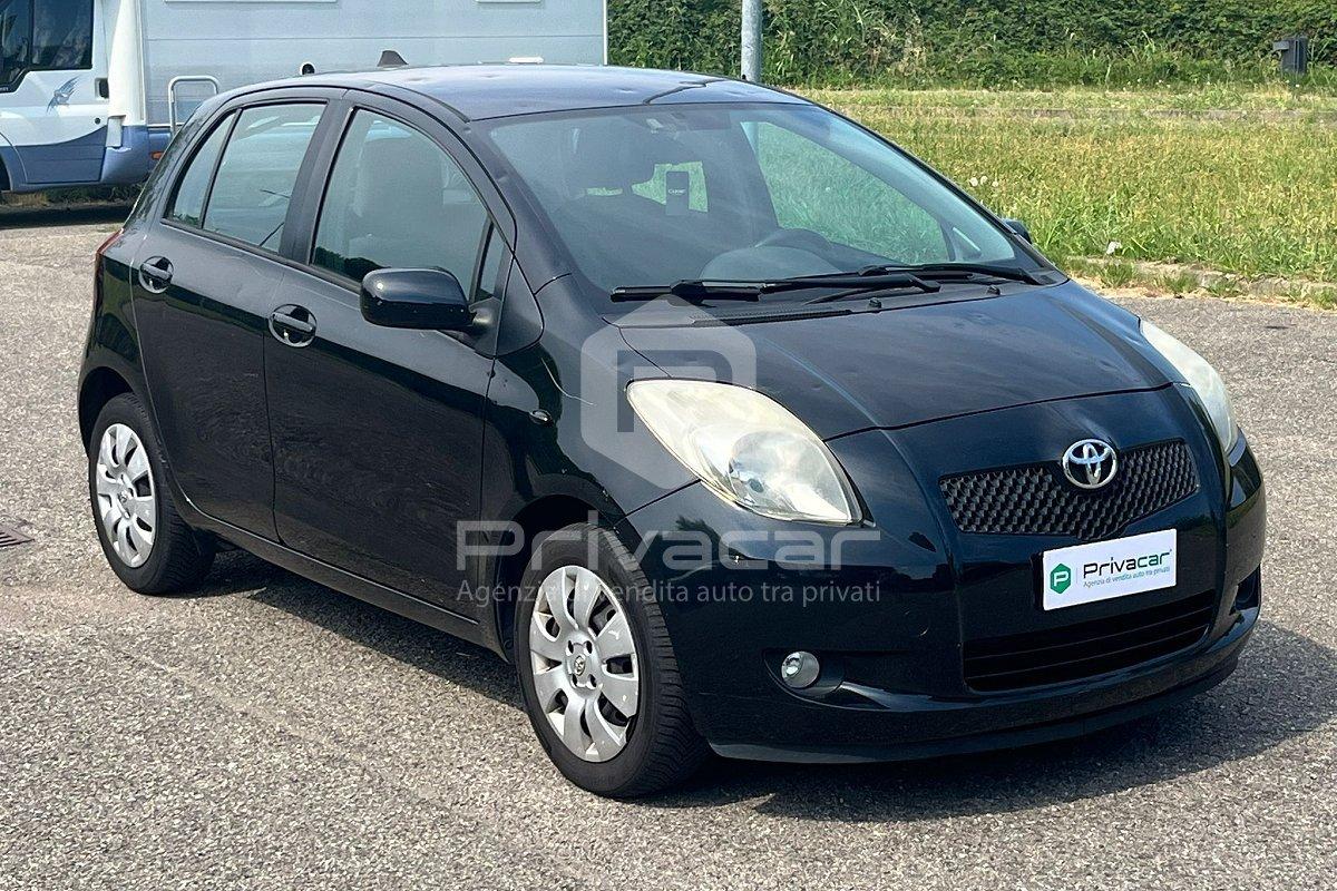 TOYOTA Yaris 1.0 5 porte Sol