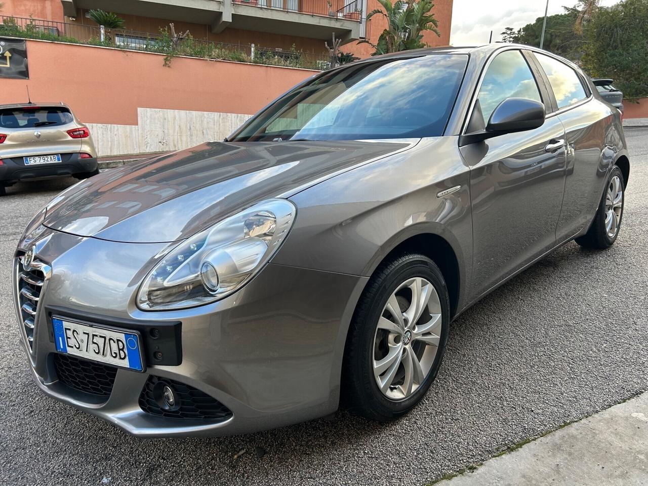 Alfa Romeo Giulietta 1.6 JTDm garanzia 12 mesi