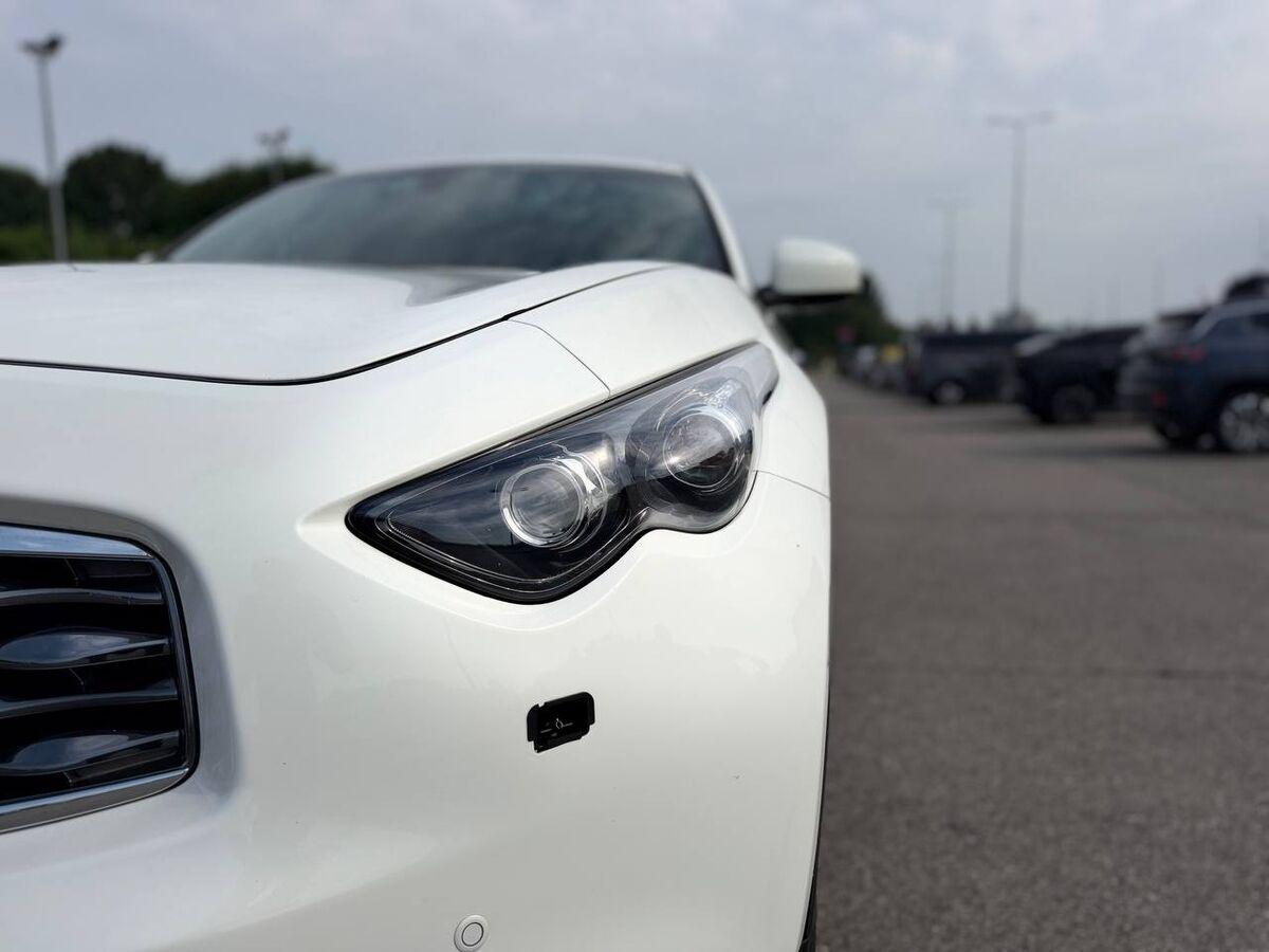 Infiniti QX70 (FX) 3.0d V6 S Premium awd auto
