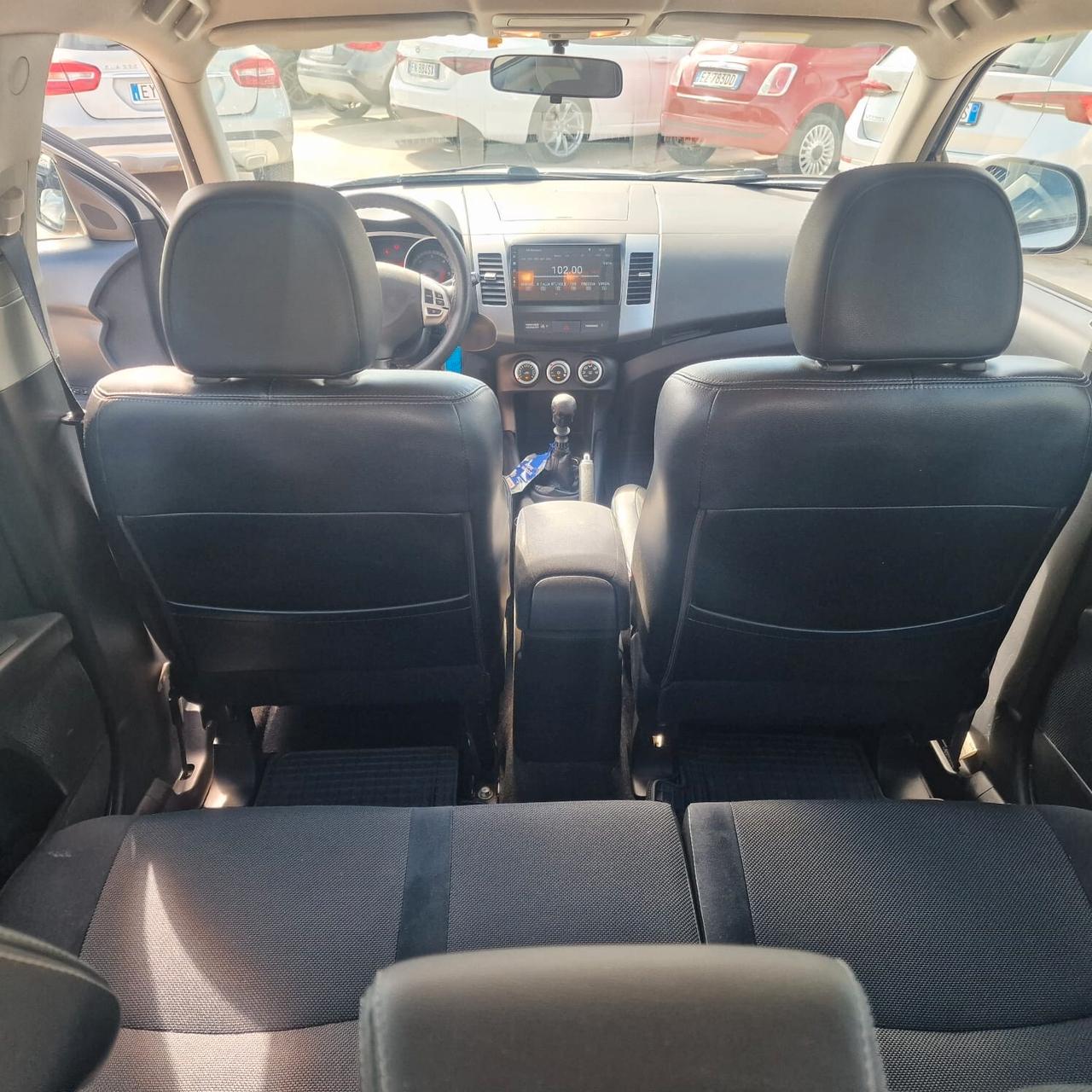 Peugeot 4007 2.2 HDi 156CV Féline 4x4 con ridotte