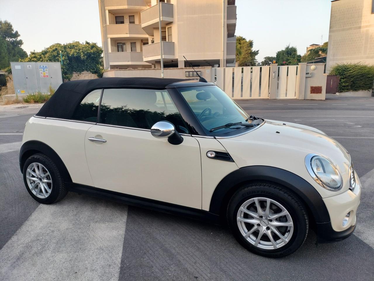 Mini 1.6 16V Cooper Cabrio