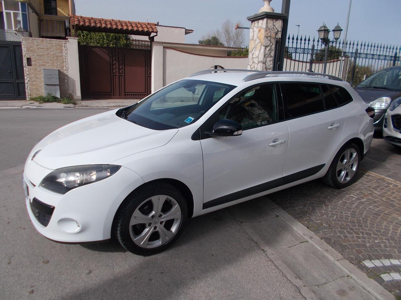 Renault Megane M&eacute;gane 1.5 dCi 110CV SporTour Attractive