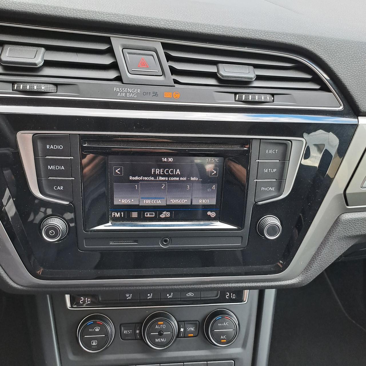 VW Touran GANCIO TRAINO - 7 POSTI