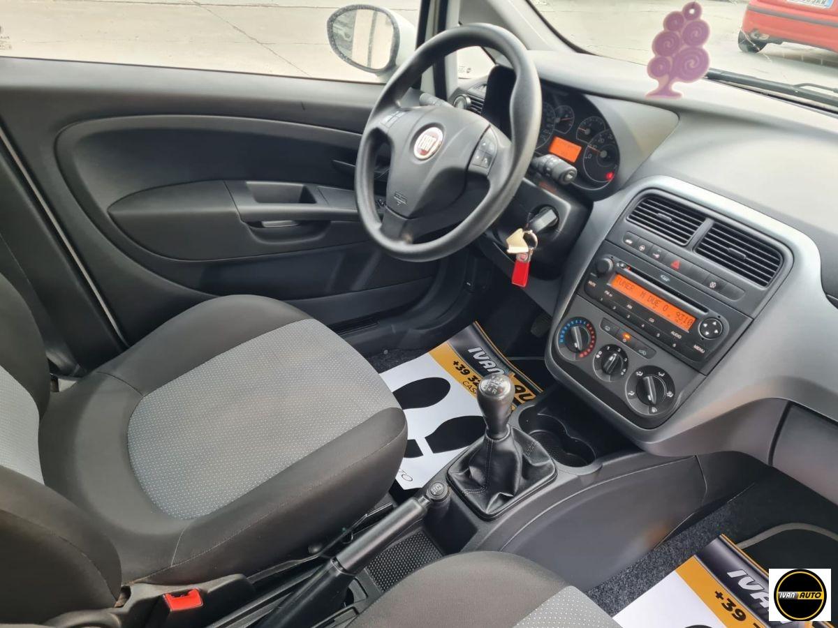 FIAT Grande Punto 1.3 MJT-Neopatentati-Anno 2011