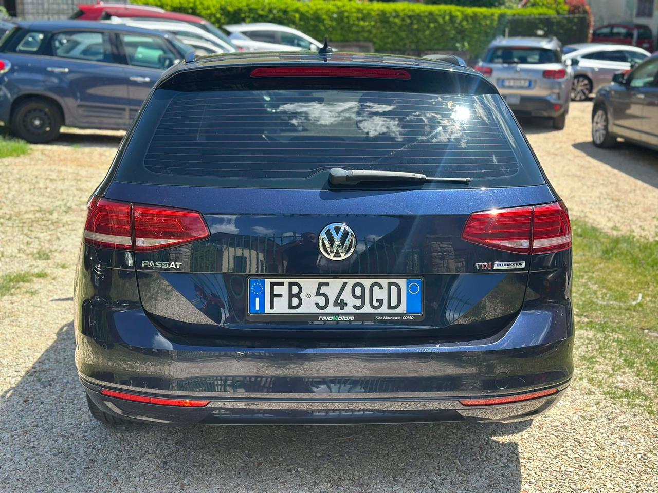 Volkswagen PASSAT VARIANT 1.6 TDI DSG BLUEMOTION.