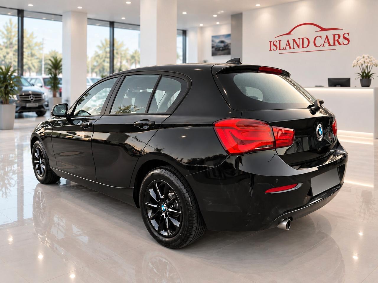 Bmw 118 118i 5p. Advantage