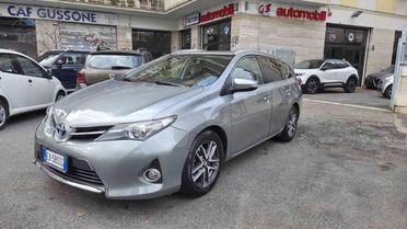 TOYOTA Auris Touring Sports 1.8 Hybrid Lounge