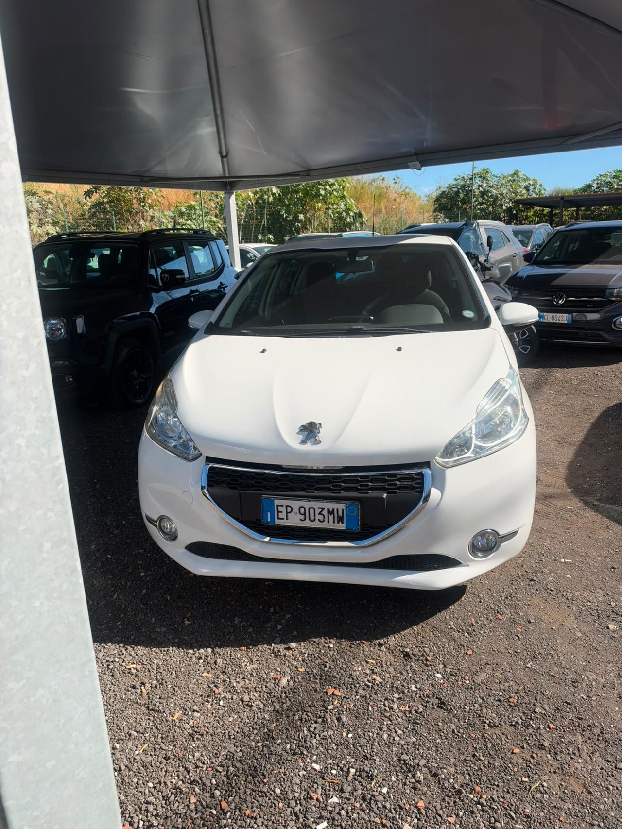 Peugeot 208 1.2 VTi 82 CV 5 porte Allure