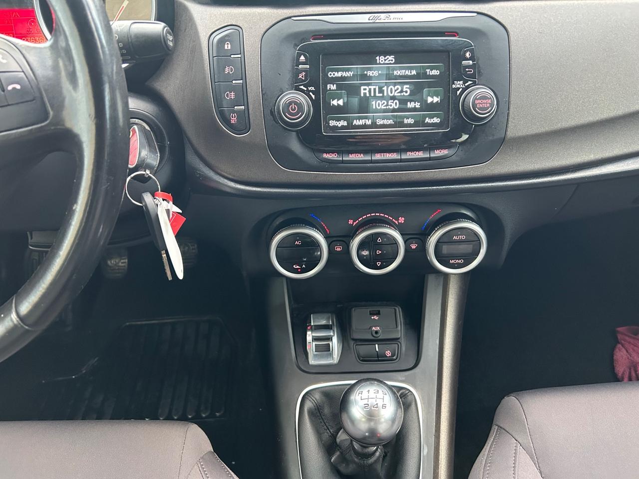 Alfa Romeo Giulietta 1.6 JTDm-2 105 CV Exclusive