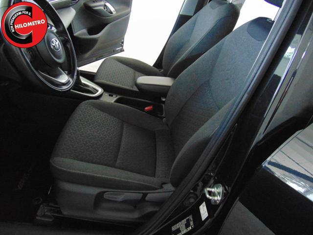TOYOTA Yaris Cross 1.5 Hybrid 5p. E-CVT Business