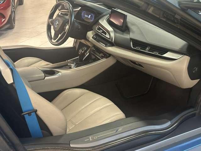 BMW i8 Coupe 1.5 auto