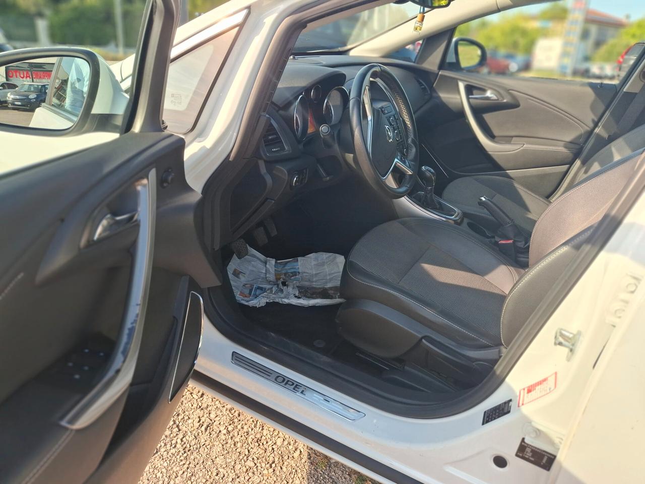 Opel Astra 1.7 CDTI 110CV 5 porte Cosmo, BERLINA