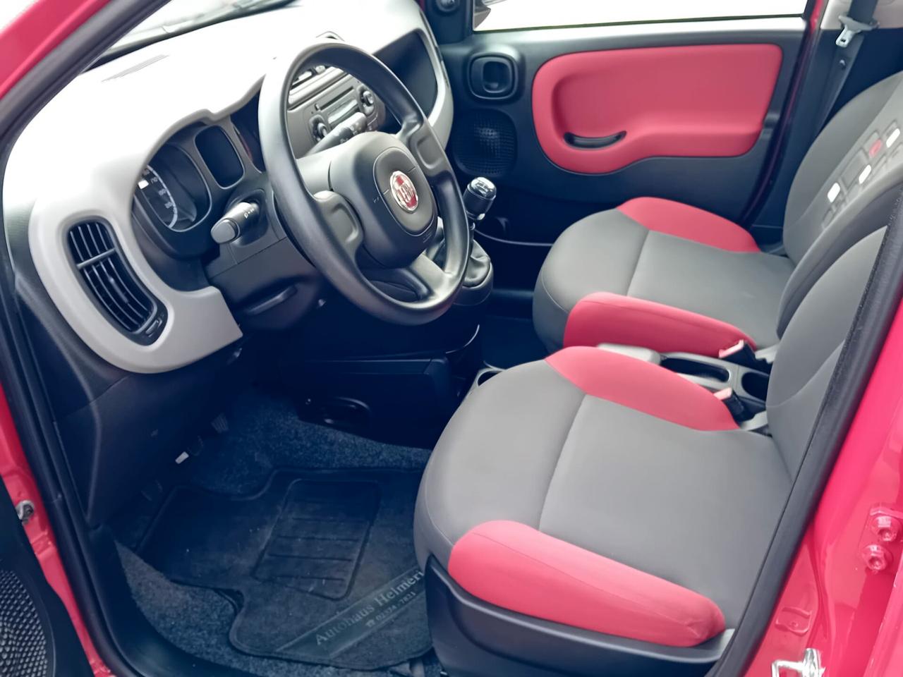 Fiat Panda 1.2 Lounge 5 posti