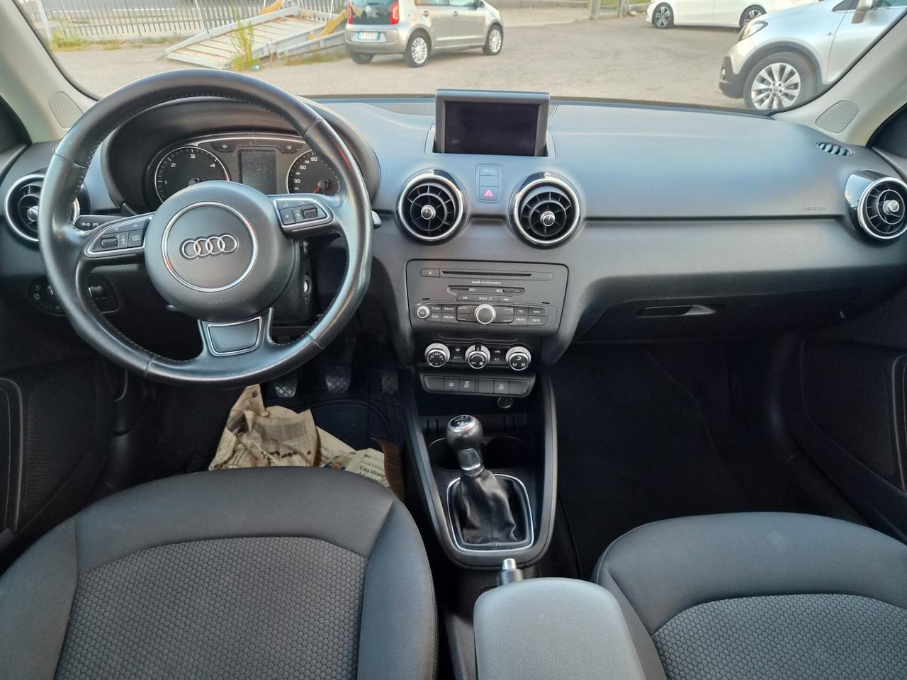 Audi A1 1.6 TDI S line edition plus