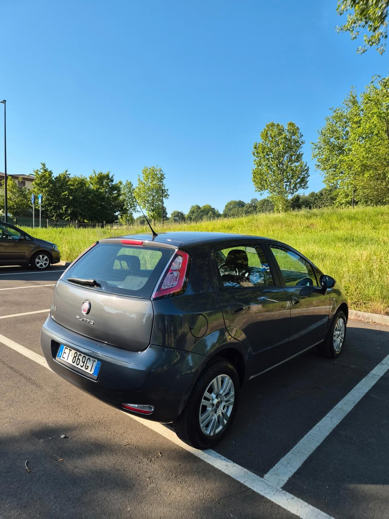 Fiat Punto 1.4 8V 5 porte Natural Power Street