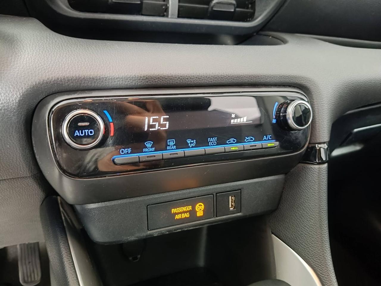 TOYOTA Yaris - NG '20
