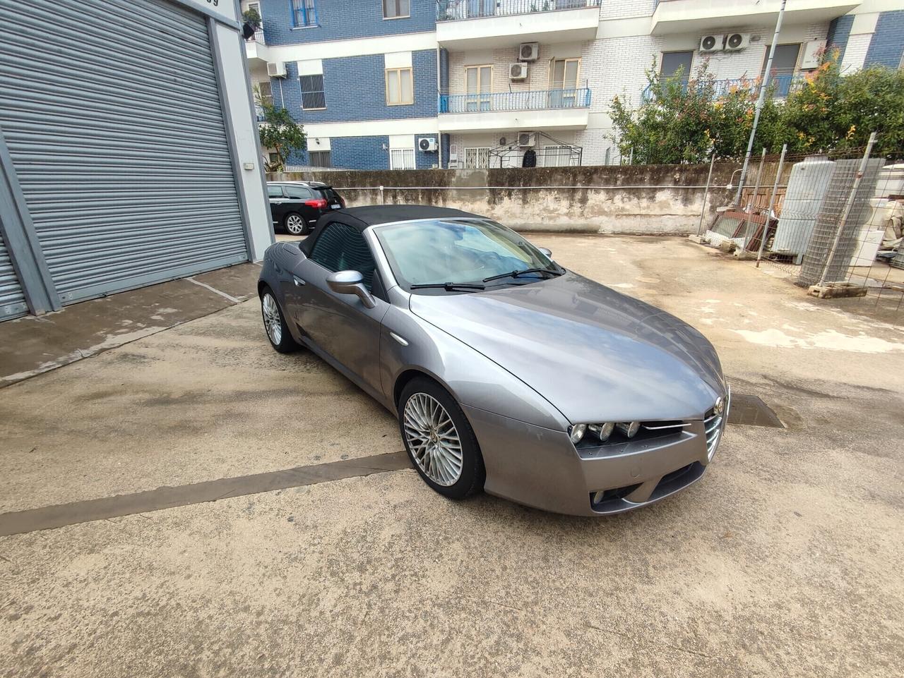 Alfa Romeo Spider 2.4 JTDm 210CV