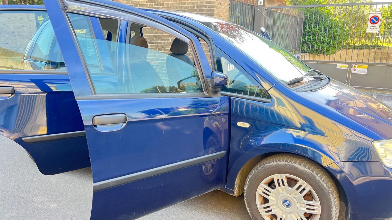 Fiat Idea 1.3 Multijet 16V 70 CV BlackLabel
