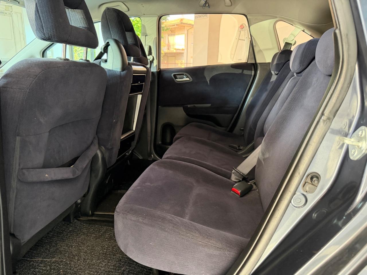 Honda FR-V 1.8 16V i-VTEC Executive Navi LH